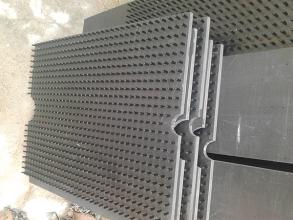 板刷制作機(jī)械